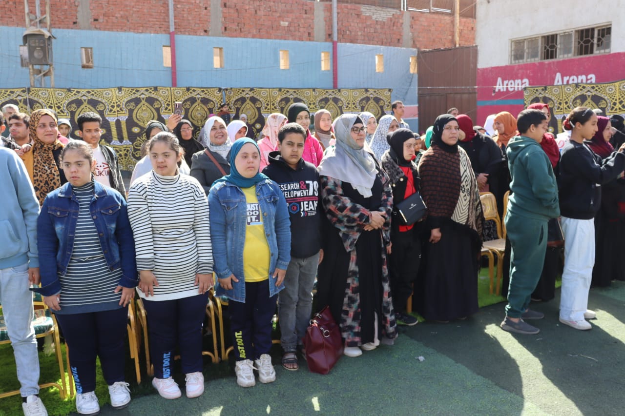 المشاركين بالاحتفالية