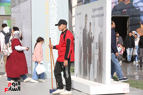 عمال النظافة شركاء في النجاح عمال النظافة شركاء في النجاح