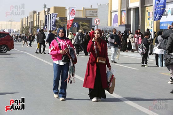 المعرض يشهد نشاطا ملحوظا