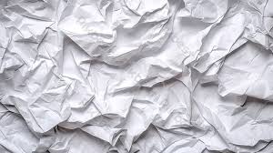 الورق الابيض خلال اعادة تدويره