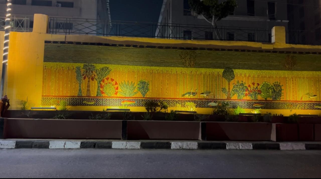 جداريات المنصورة ليلا جداريات المنصورة ليلا