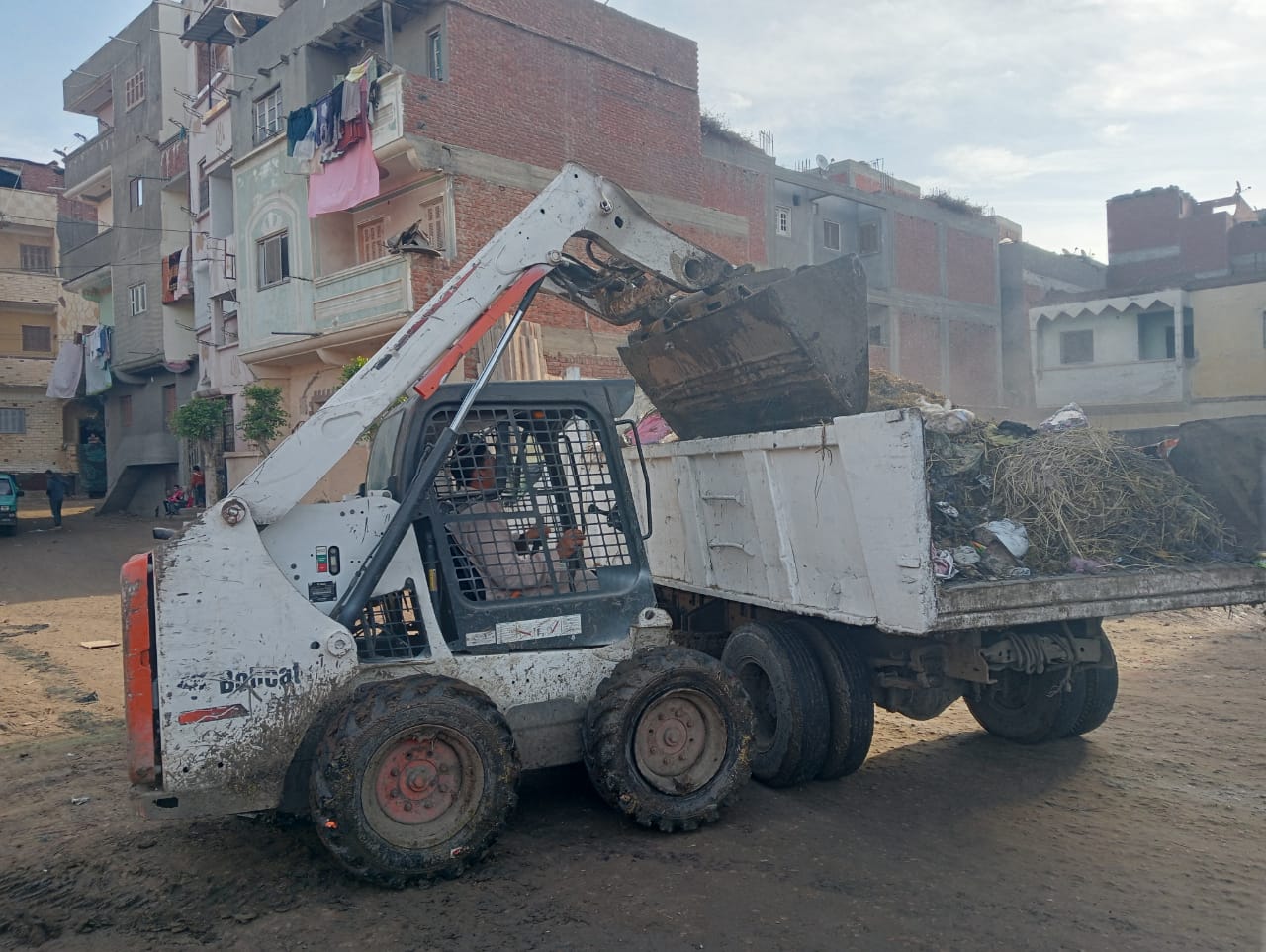 رفع المخلفات بكفر الشيخ - Copy رفع المخلفات بكفر الشيخ - Copy