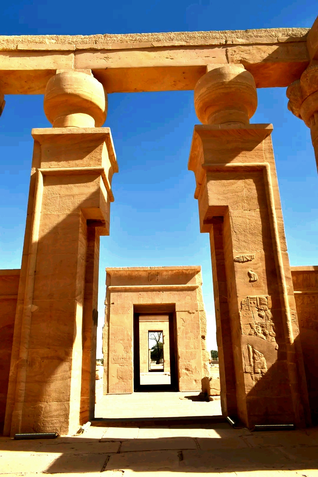 معبد هيبس النسخة الوحيدة من العصر الصاوى