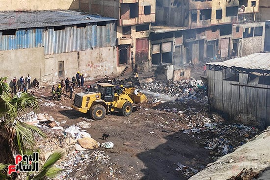 مشاهد من قلب منطقة الحريق