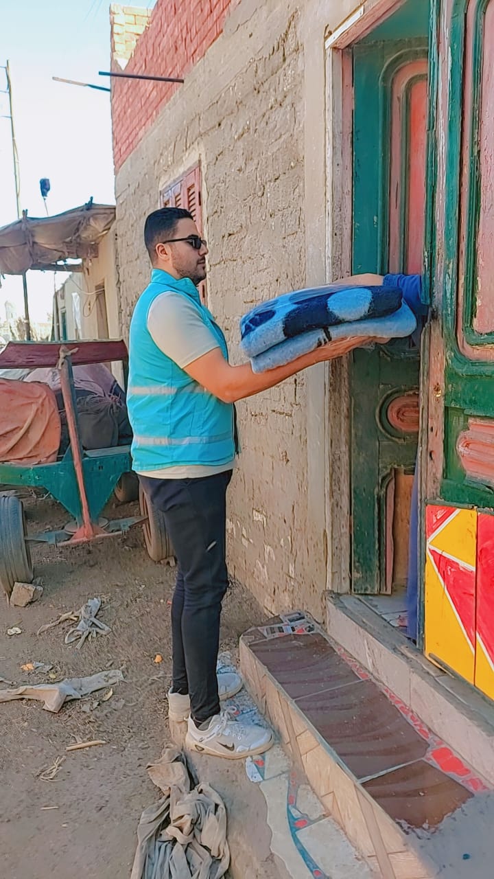 صناع الخير توزع البطاطين