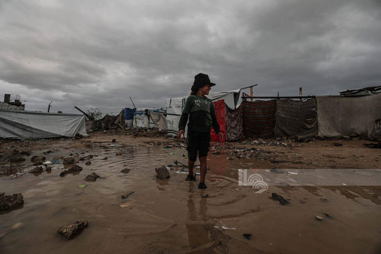 الطقس السيء يضرب قطاع غزة الطقس السيء يضرب قطاع غزة