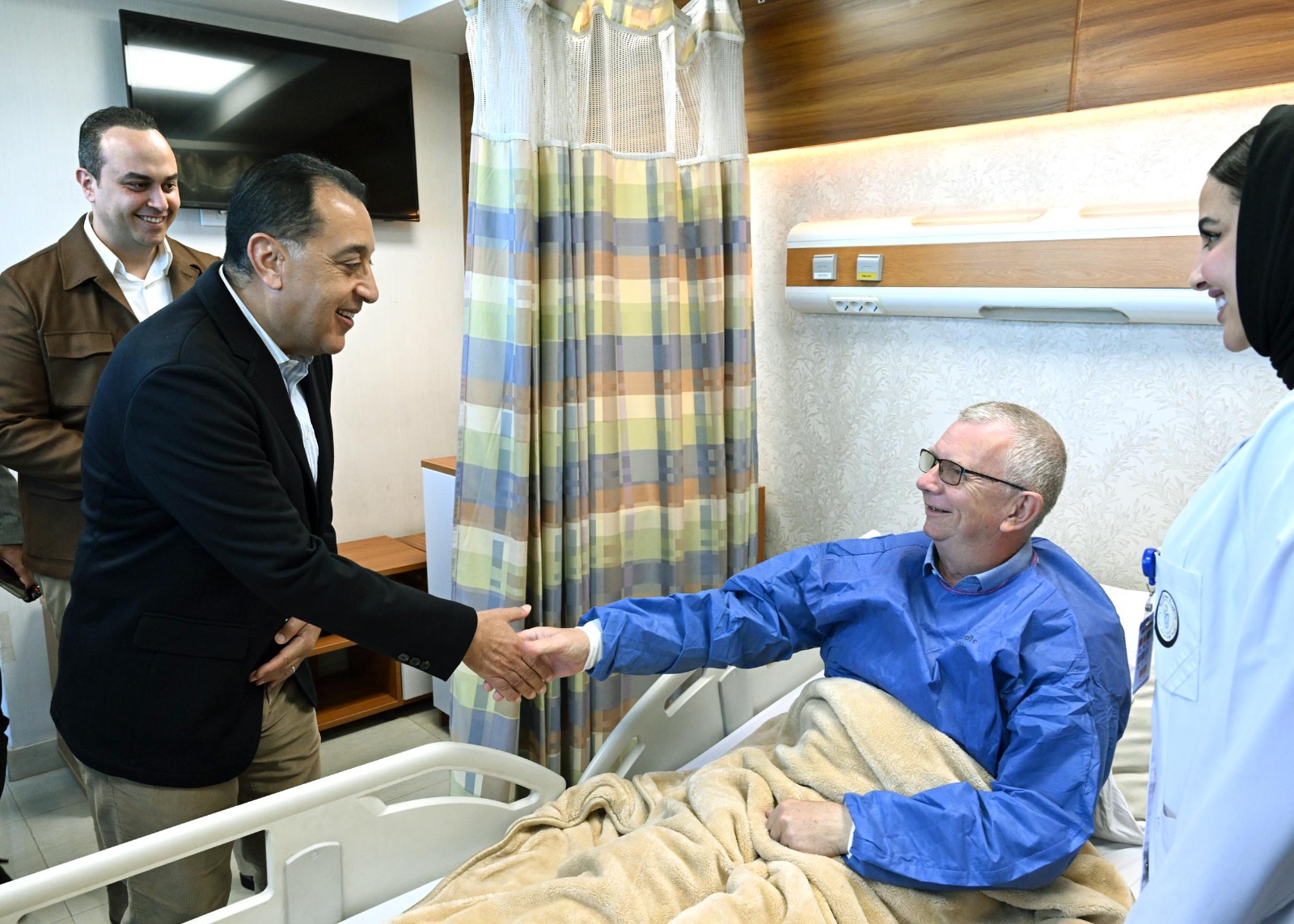 53aa2c03-be28-43df-8369-78e4195d546d