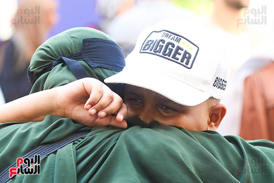 قطار عودة السودانيين طواعية ينطلق من محطة مصر إلى أسوان (8)