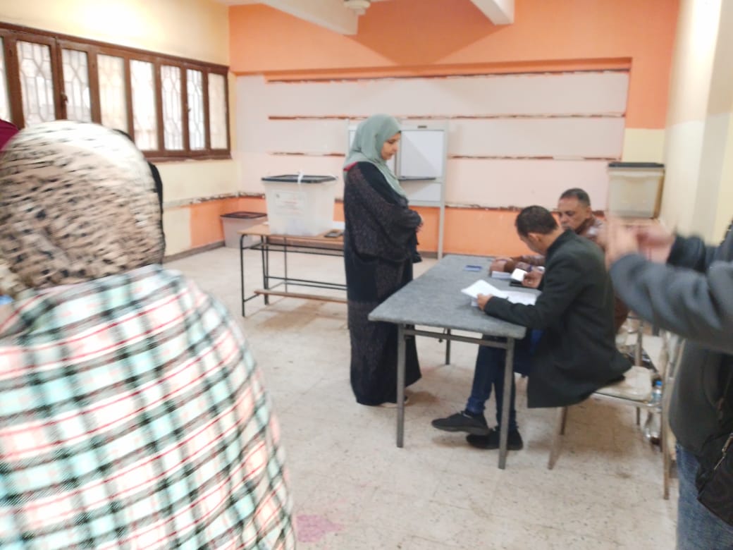 f5297953-72d3-4e57-97b9-87865397523e