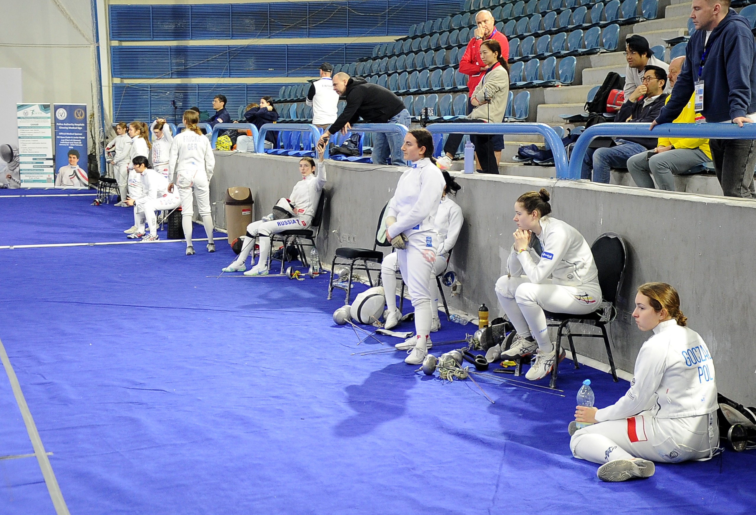 كأس العالم لناشئات السلاح