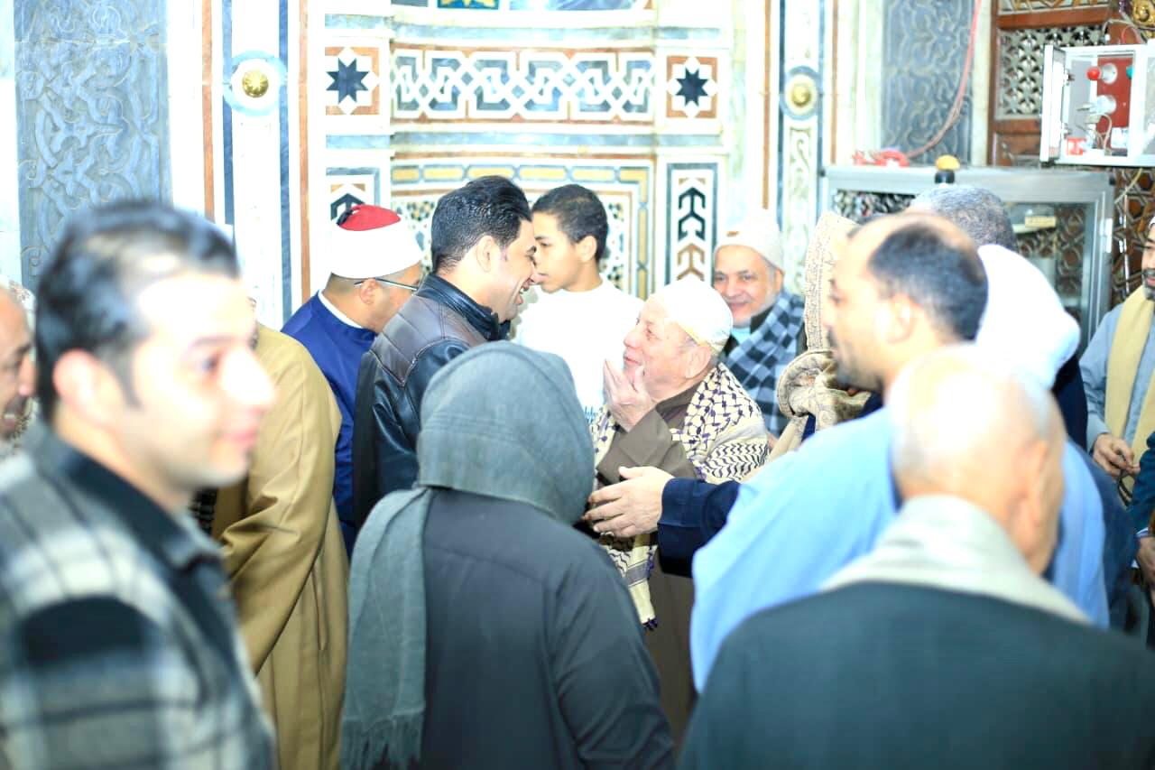 نائب محافظ سوهاج يستمع لشكاوى المواطنين (1)