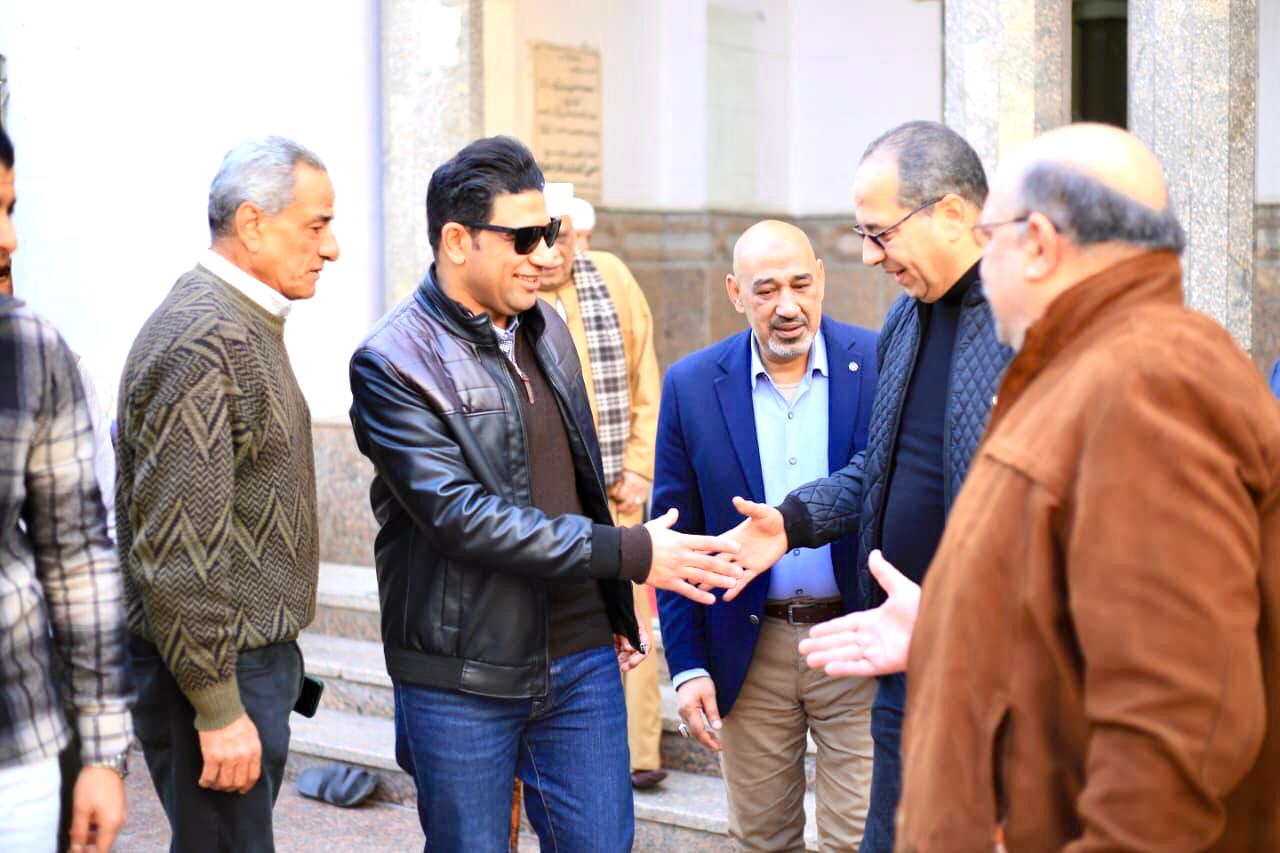 نائب محافظ سوهاج يستمع لشكاوى المواطنين (6)