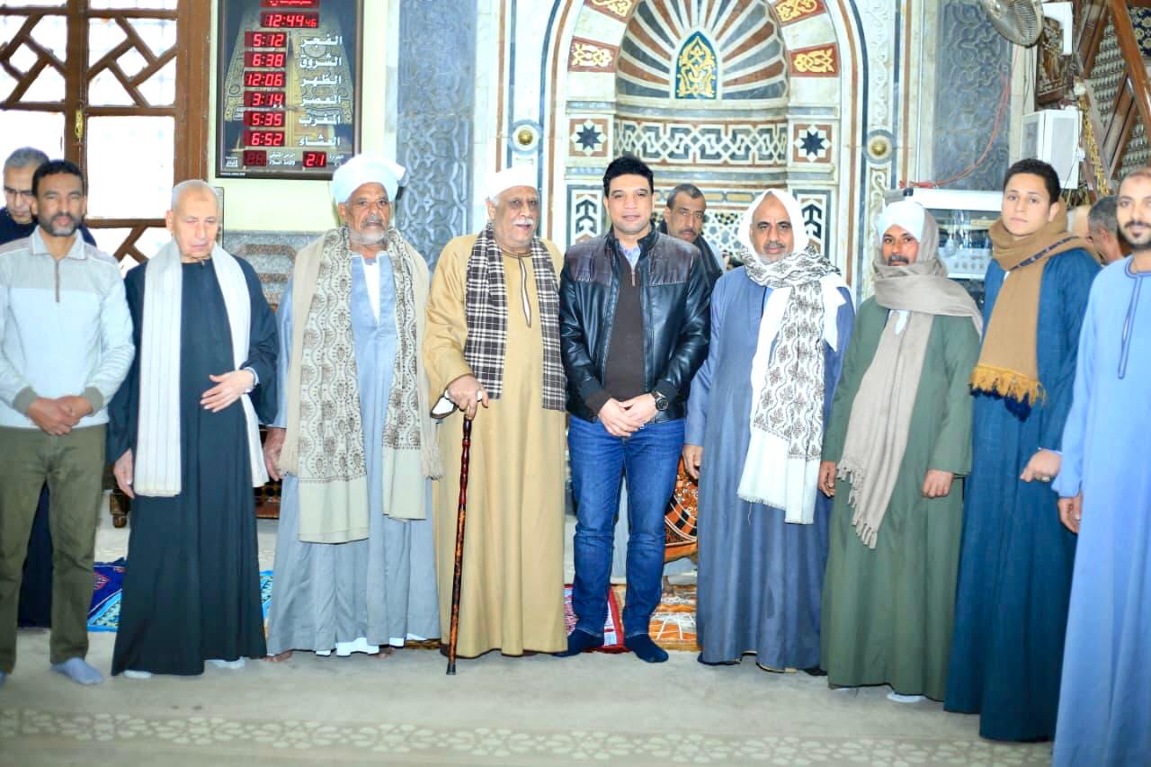 نائب محافظ سوهاج يستمع لشكاوى المواطنين (7)