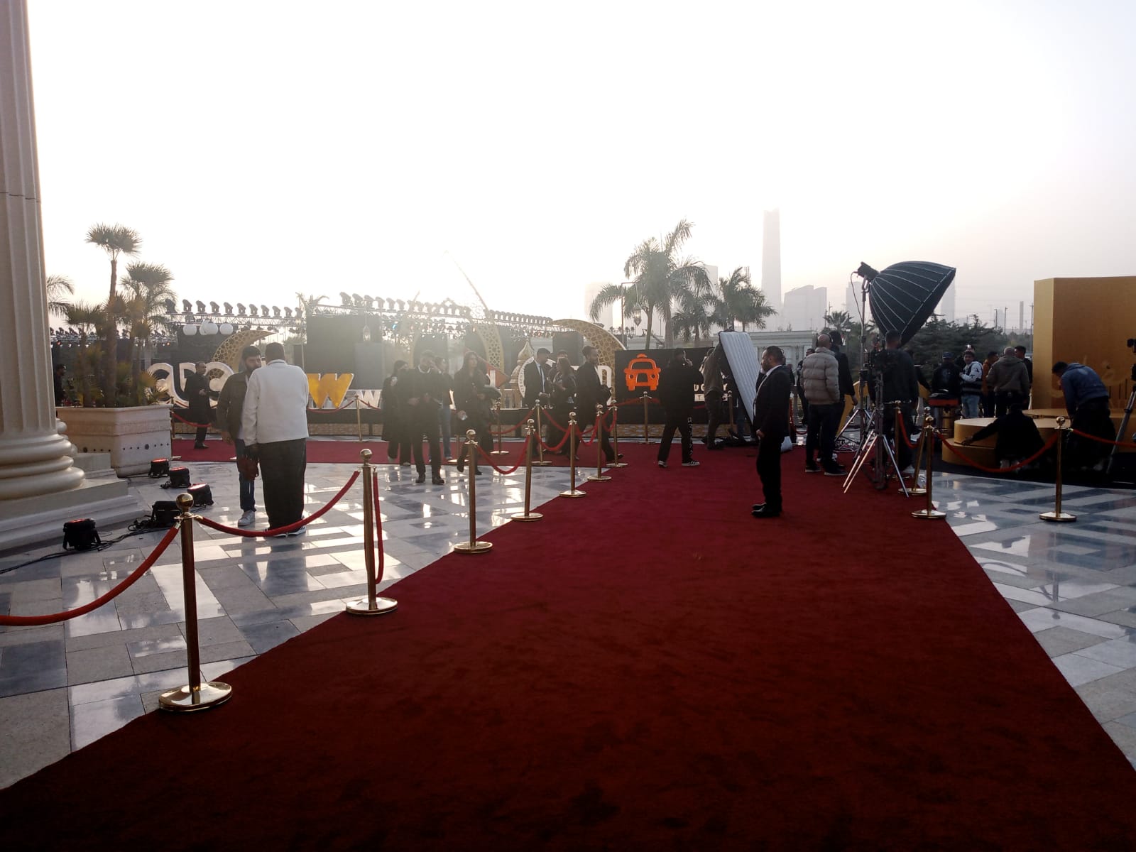 الريد كاربت تتزين لحفل الشركة المتحدة