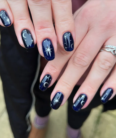 الازرق الغامق