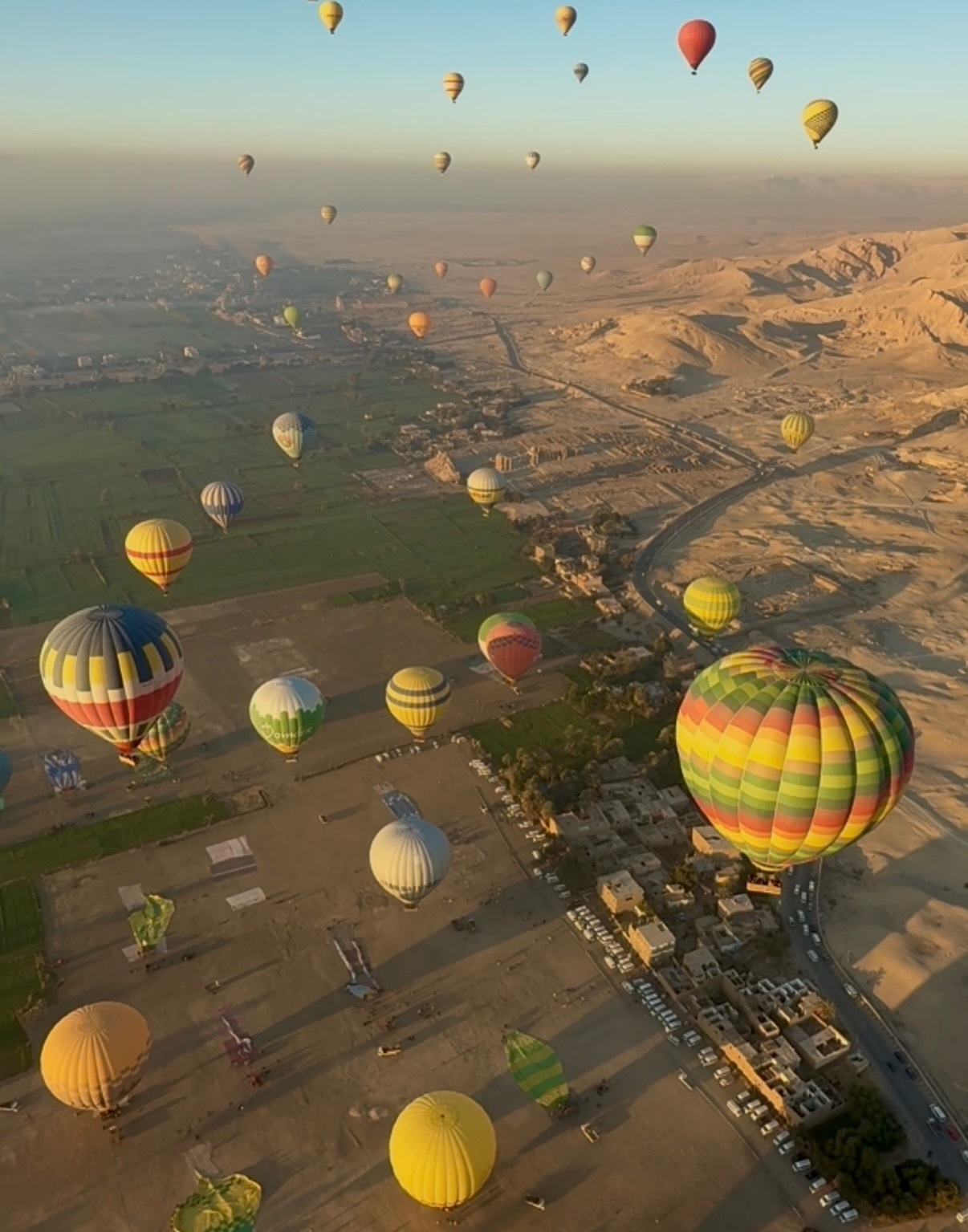 البالون الطائر يقدم مغامرة المتعة لـ2000 سائح من حول العالم