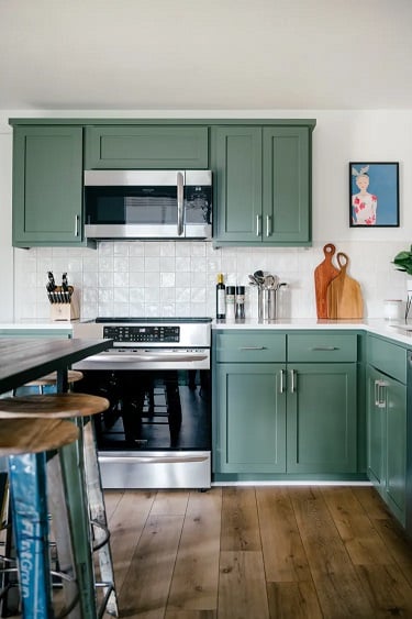 موضة اللون الاخضر للمطابخ