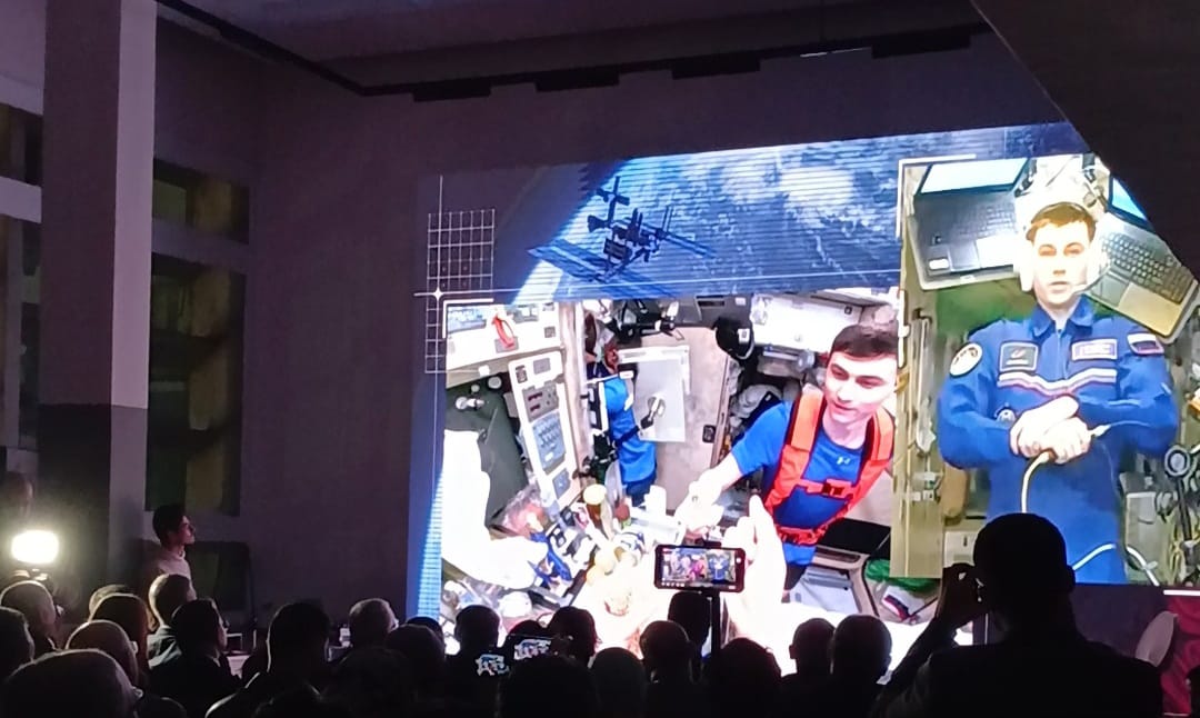 رائد الفضاء والنشاط البدنى