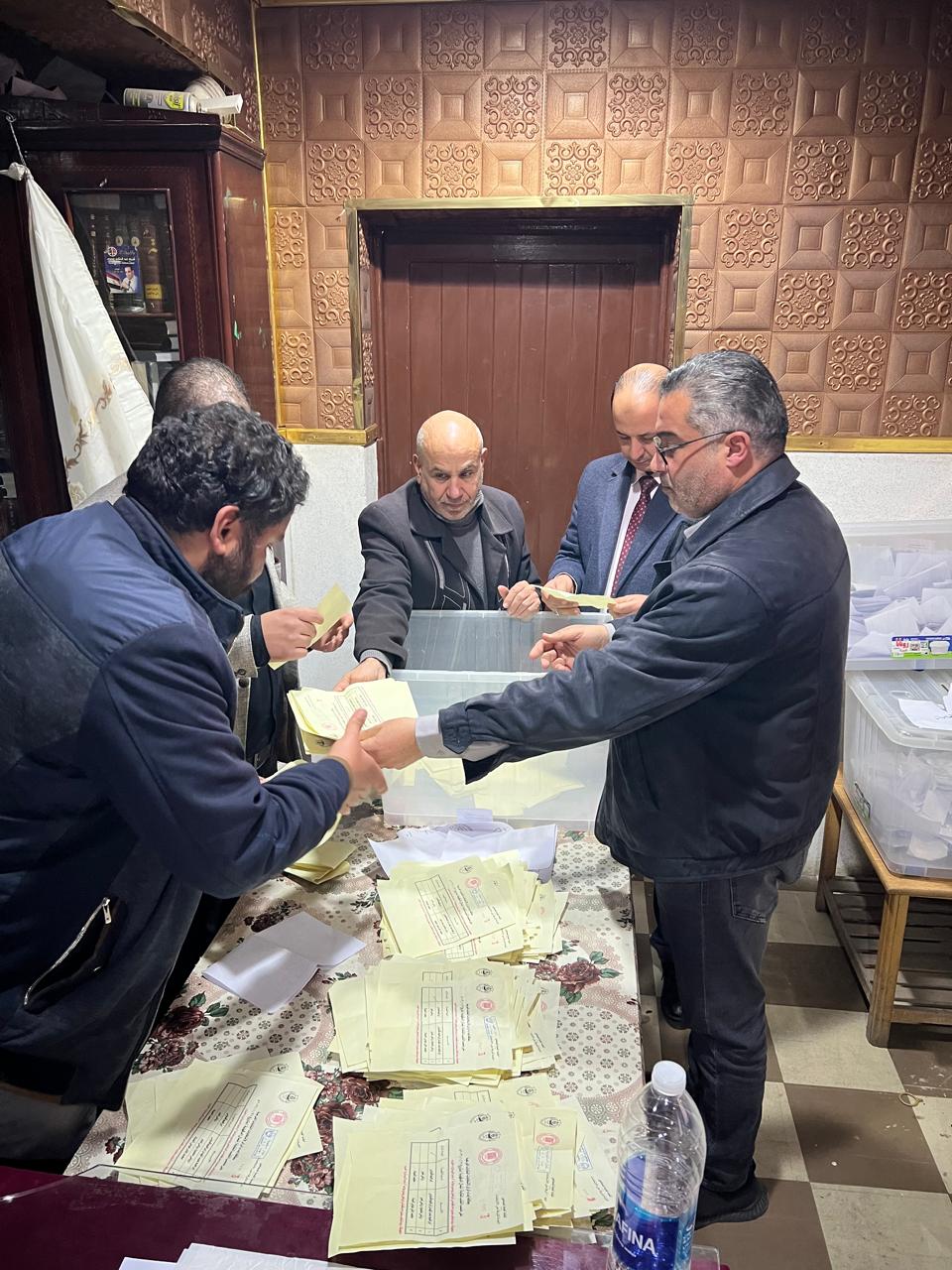 جانب من الفرز جانب من الفرز