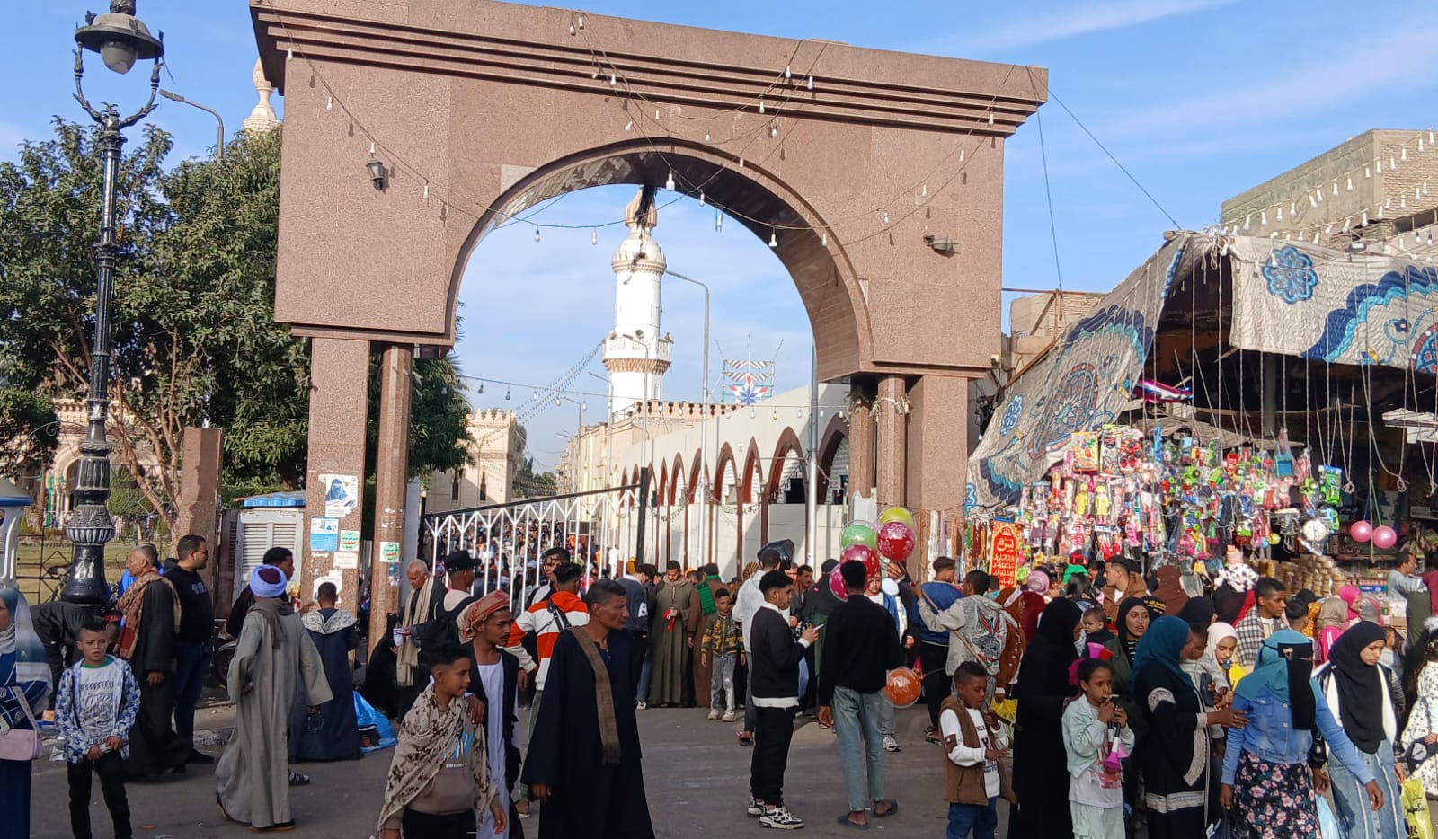 احتفالات مولد عبد الرحيم القنائي