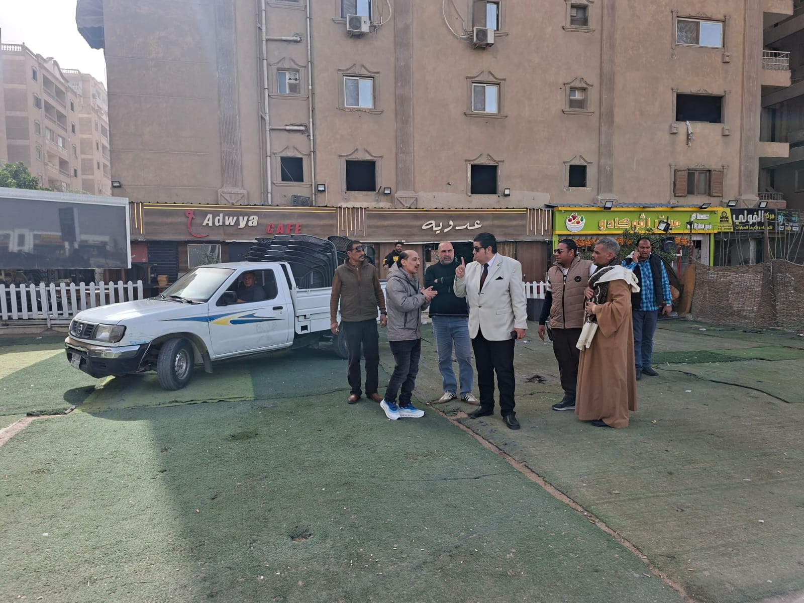 غلق المقاهي المخالفة