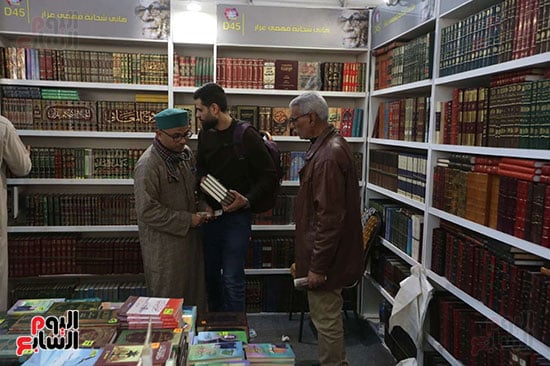 مكتبات سور الأزبكية