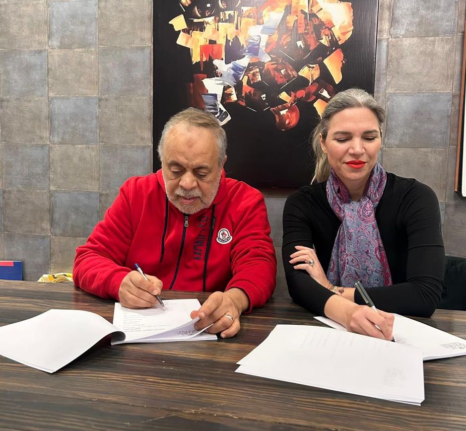 نقابة المهن التمثيلية توقّع بروتوكول تعاون مع المسرح الذهبي لإطلاق أكاديمية متخصصة لمسرح الطفل (1)