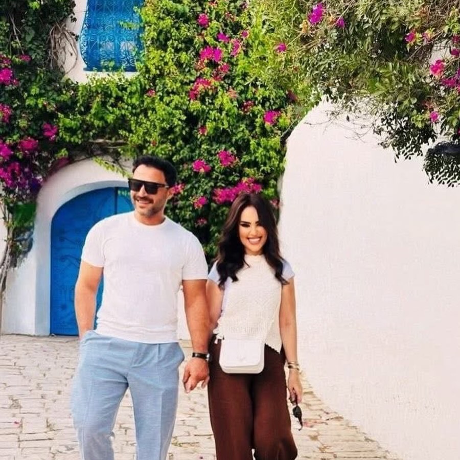 النجمين مي فاروق ومحمد العمروسي