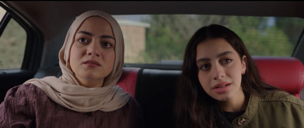 التحقيق مع ياسمينا العبد بعد انتحار چلا هشام في مسلسل ميدترم (4)