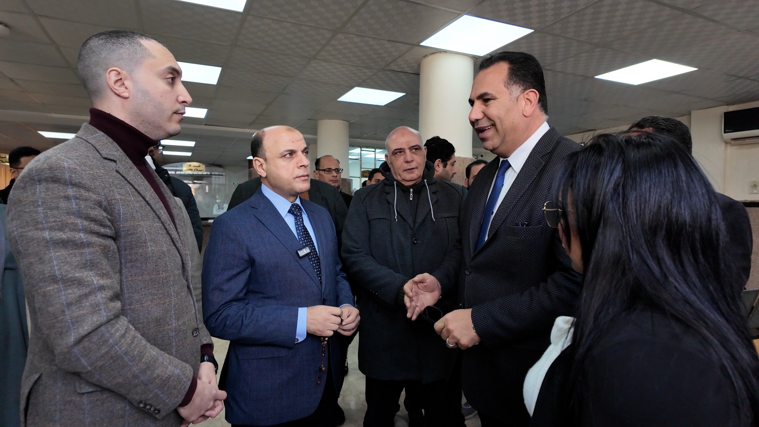 محافظ كفر الشيخ يستمع لشكاوى الأهالي محافظ كفر الشيخ يستمع لشكاوى الأهالي