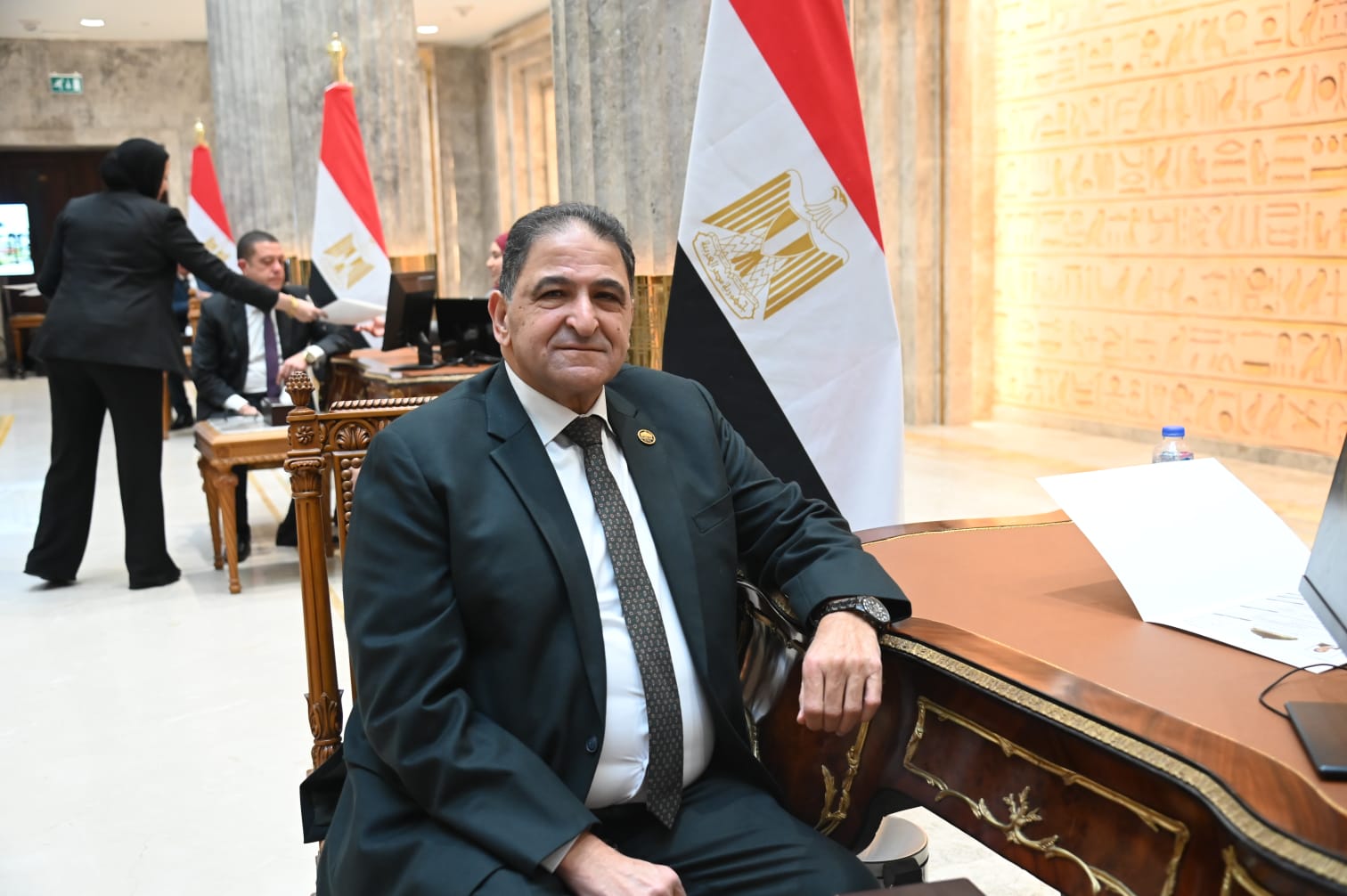 f3d87494-988f-4e69-9080-ea2d597425f5