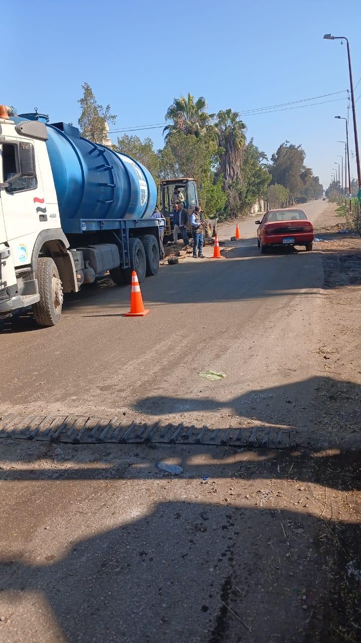 الدفع بسيارات شفط