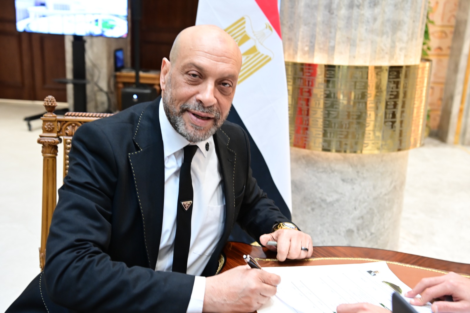 acd9b41b-5bf4-4907-81e3-fab6322b5080