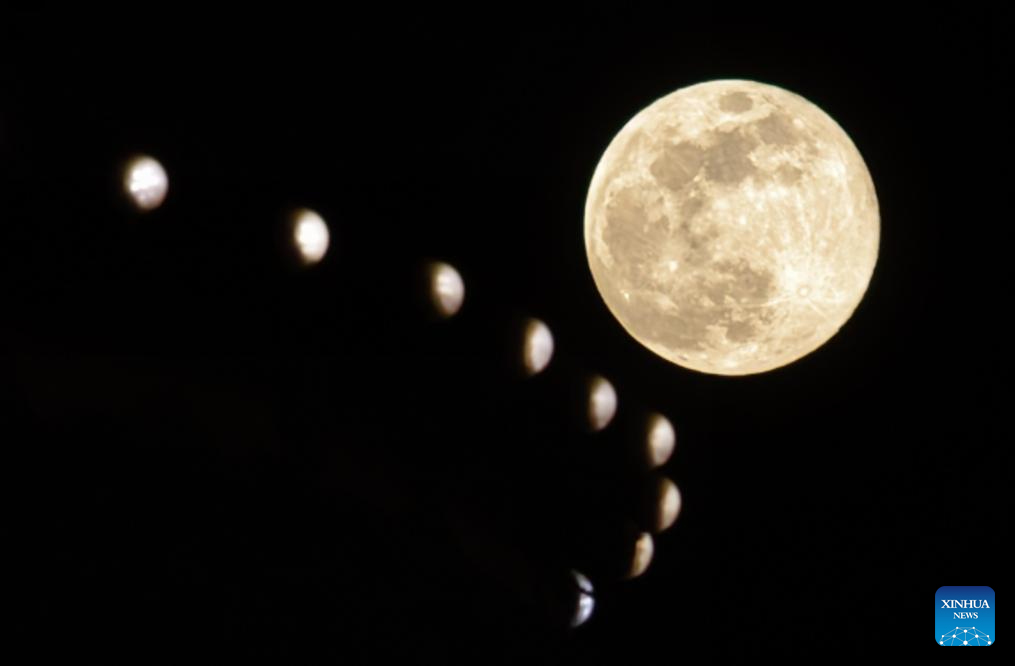 أول قمر عملاق في عام 2026 يظهر في السماء (6) - Copy