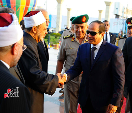 السيسي-يؤدى-صلاة-عيد-الاضحى-24-9-2015-(2)