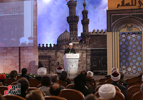 المتحدثين-بمؤتمر-الازهر-الدولي-للسلام-تصوير-كريم-عبد-العزيز--27-4-2017‎-(13)
