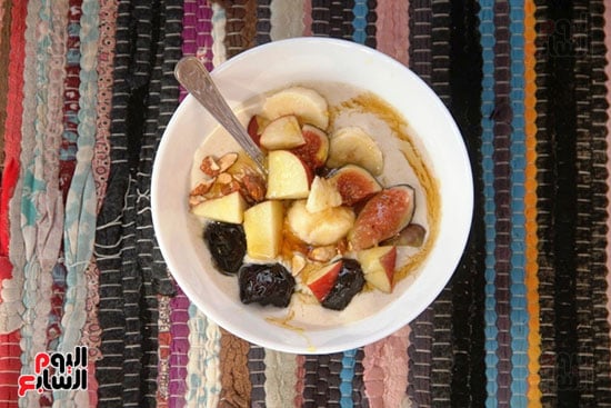 طبق-صغير-من-التلبينة