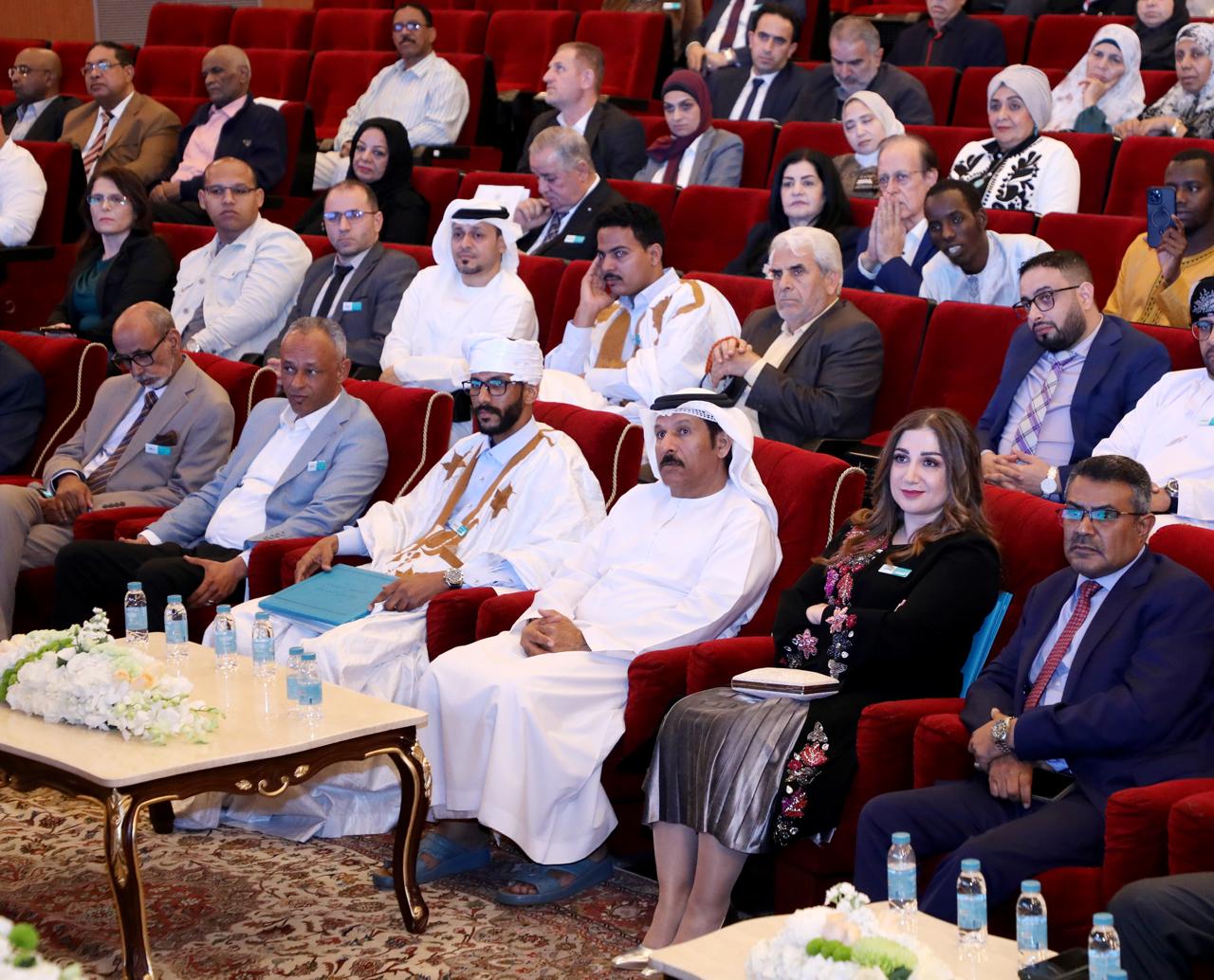 خلال الأمسية الشعرية