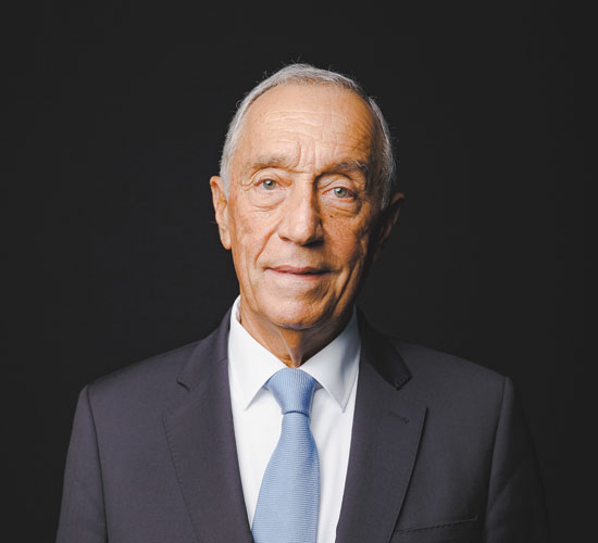 الرئيس البرتغالى مارسيليو دى سوزا الرئيس البرتغالى مارسيليو دى سوزا