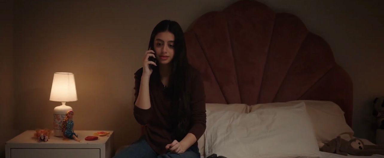 ياسمينا العبد تحاول ان تثبت التهم على چلا هشام في مسلسل ميد ترم (7)