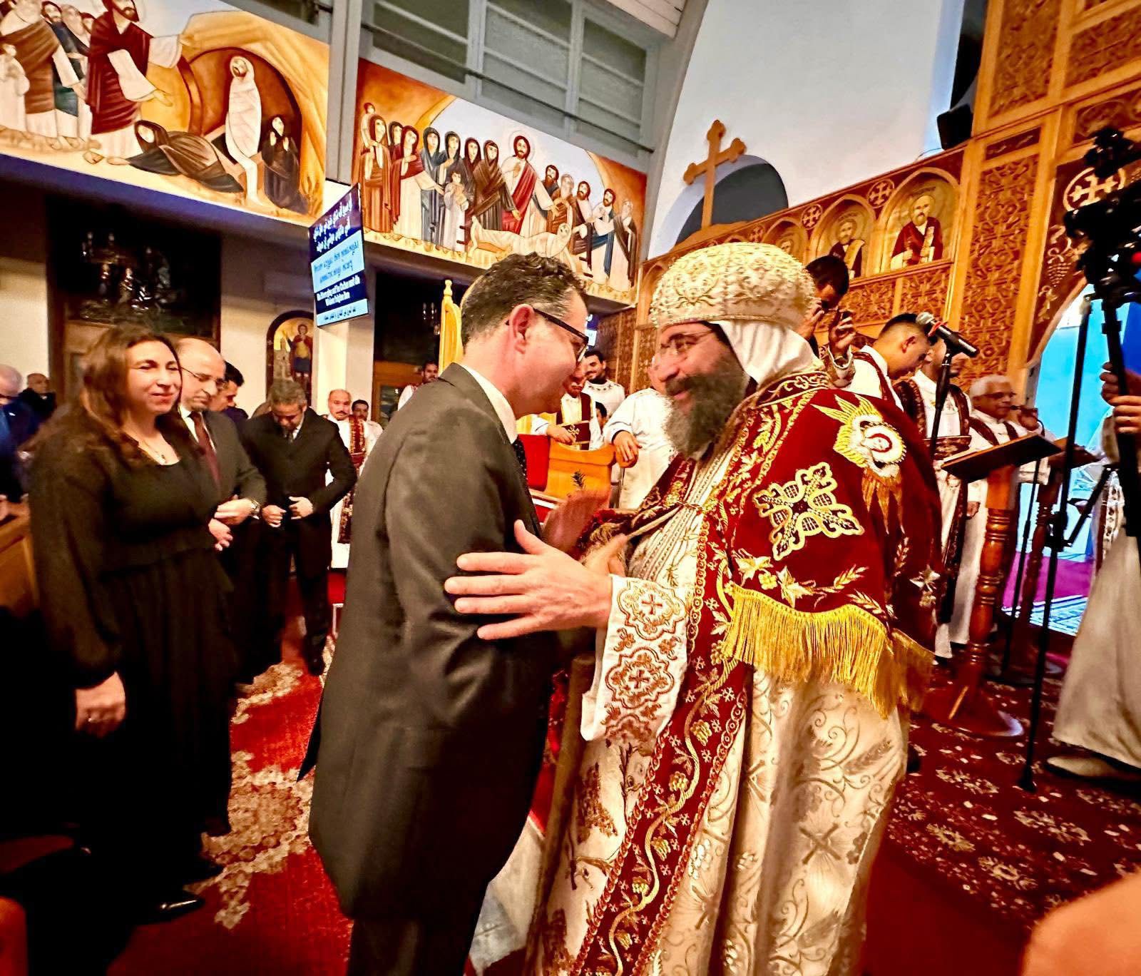 8cd5d687-a595-46df-86ff-c410f369aa06