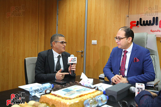 رئيس التحرير يفتتح الندوة النقاشية