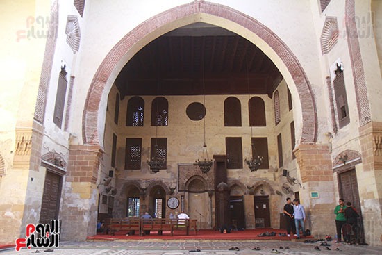 الايوان الكبير ومنبر المسجد الايوان الكبير ومنبر المسجد