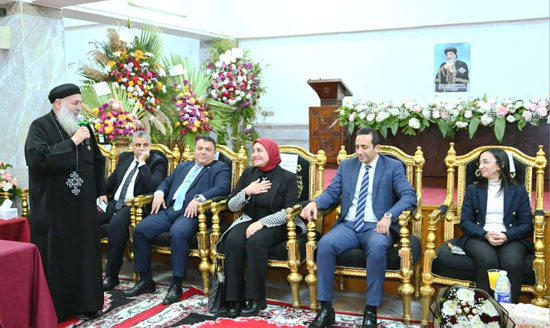 إيناس إبراهيم نائب رئيس جامعة دمنهور لشئون خدمة المجتمع وتنمية البيئة