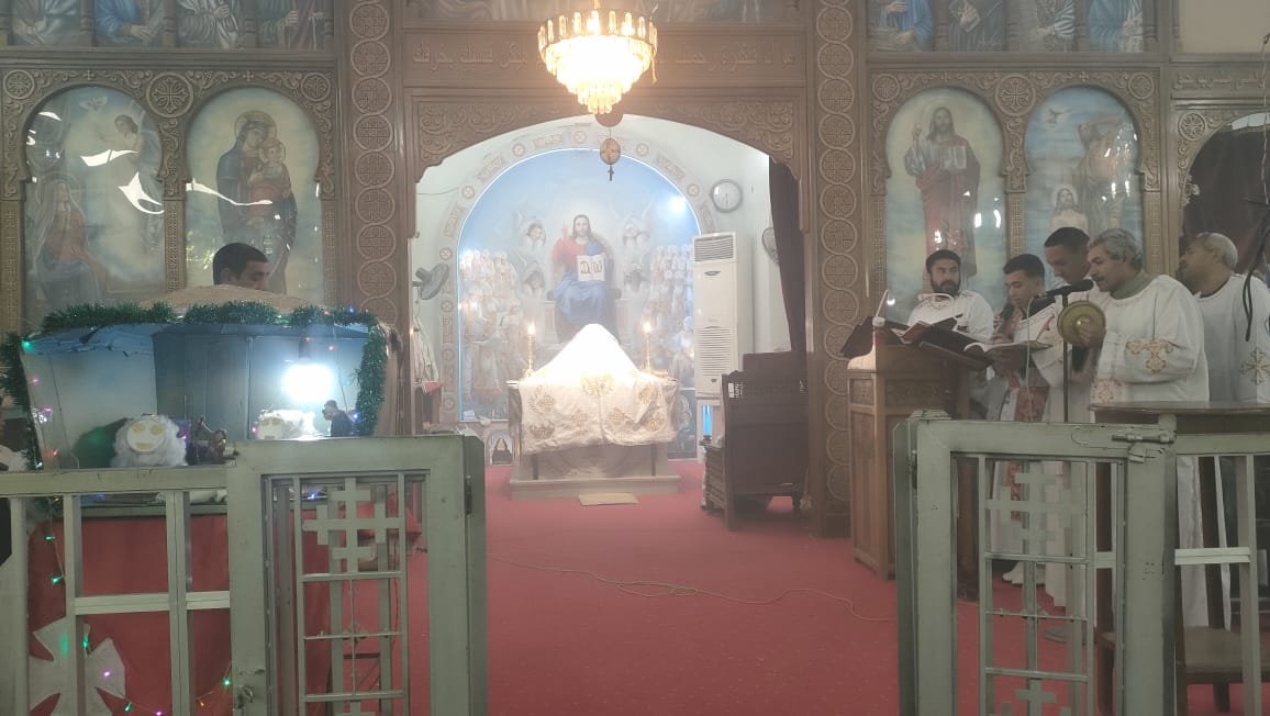 قداس عيد الميلاد بكنيسة أبي فام الجندي بالمراشدة في قنا 4 قداس عيد الميلاد بكنيسة أبي فام الجندي بالمراشدة في قنا 4