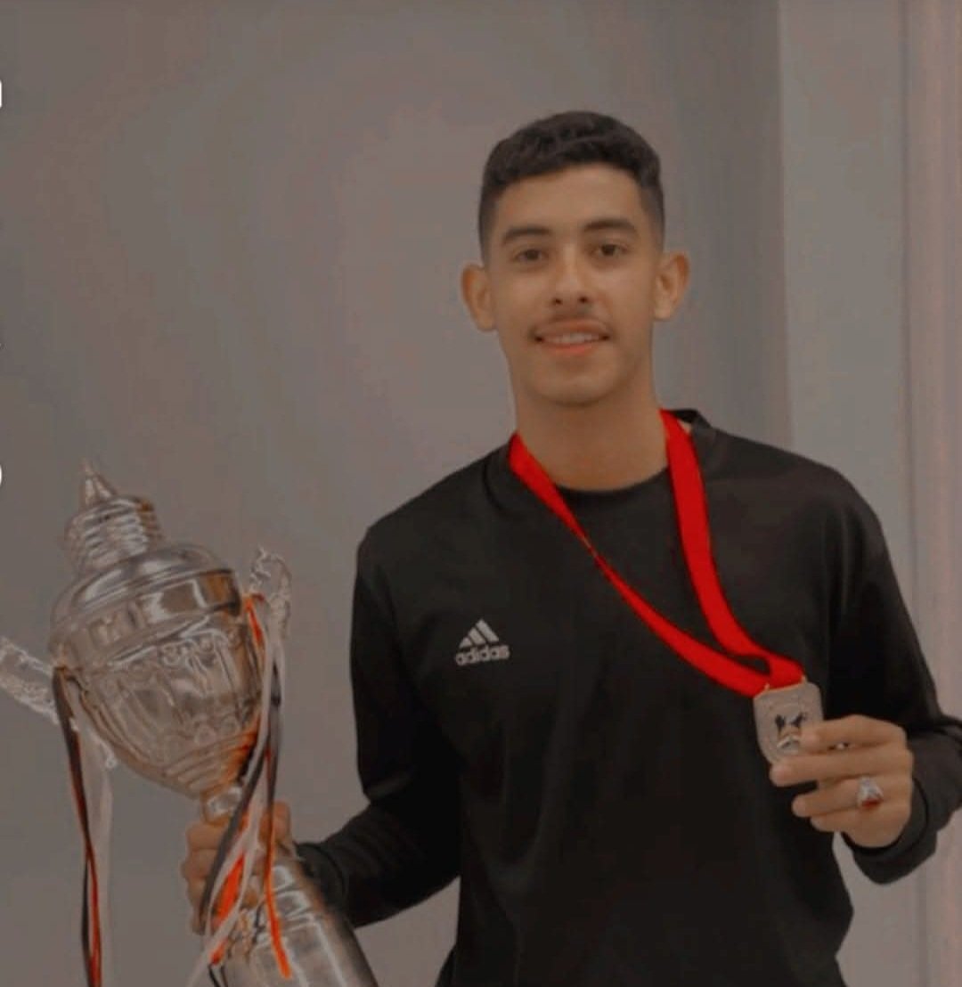 حسين الصاوي صائد البطولات حسين الصاوي صائد البطولات