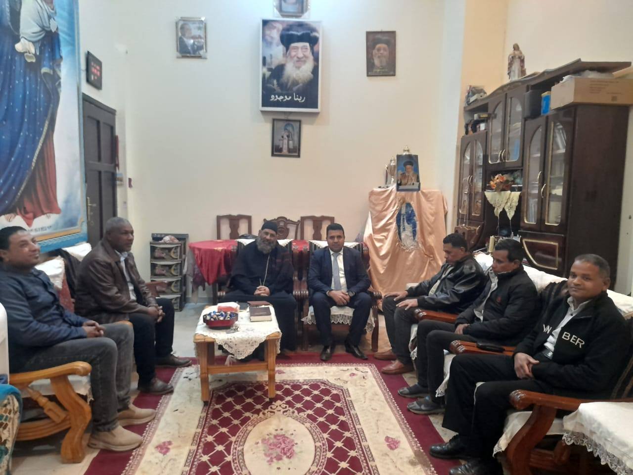 رئيس مدينة الطود يزور دير القديسين وكنيسة السيدة مريم العذراء