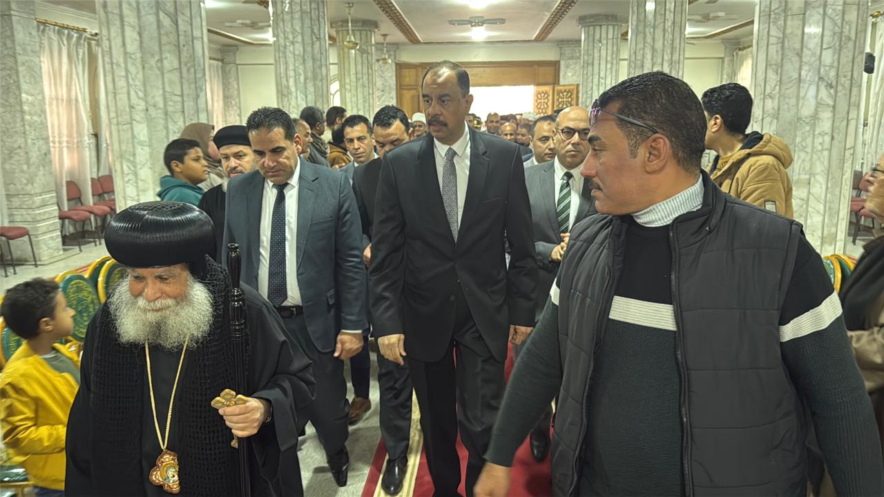 إستقبال محافظ سوهاج ومدير الاأمن 