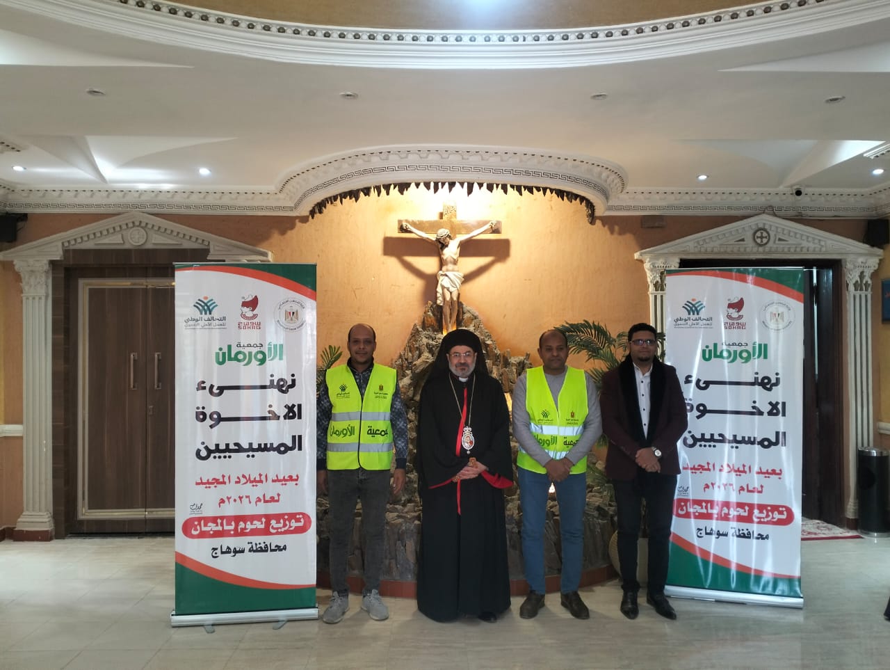 مع الانبا توما حبيب مع الانبا توما حبيب