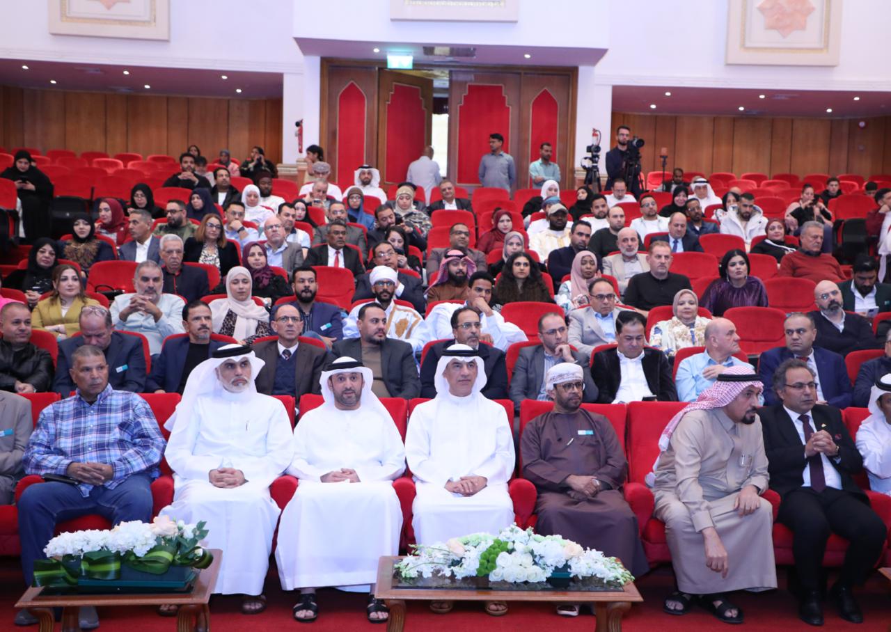 جانب من الأمسية جانب من الأمسية